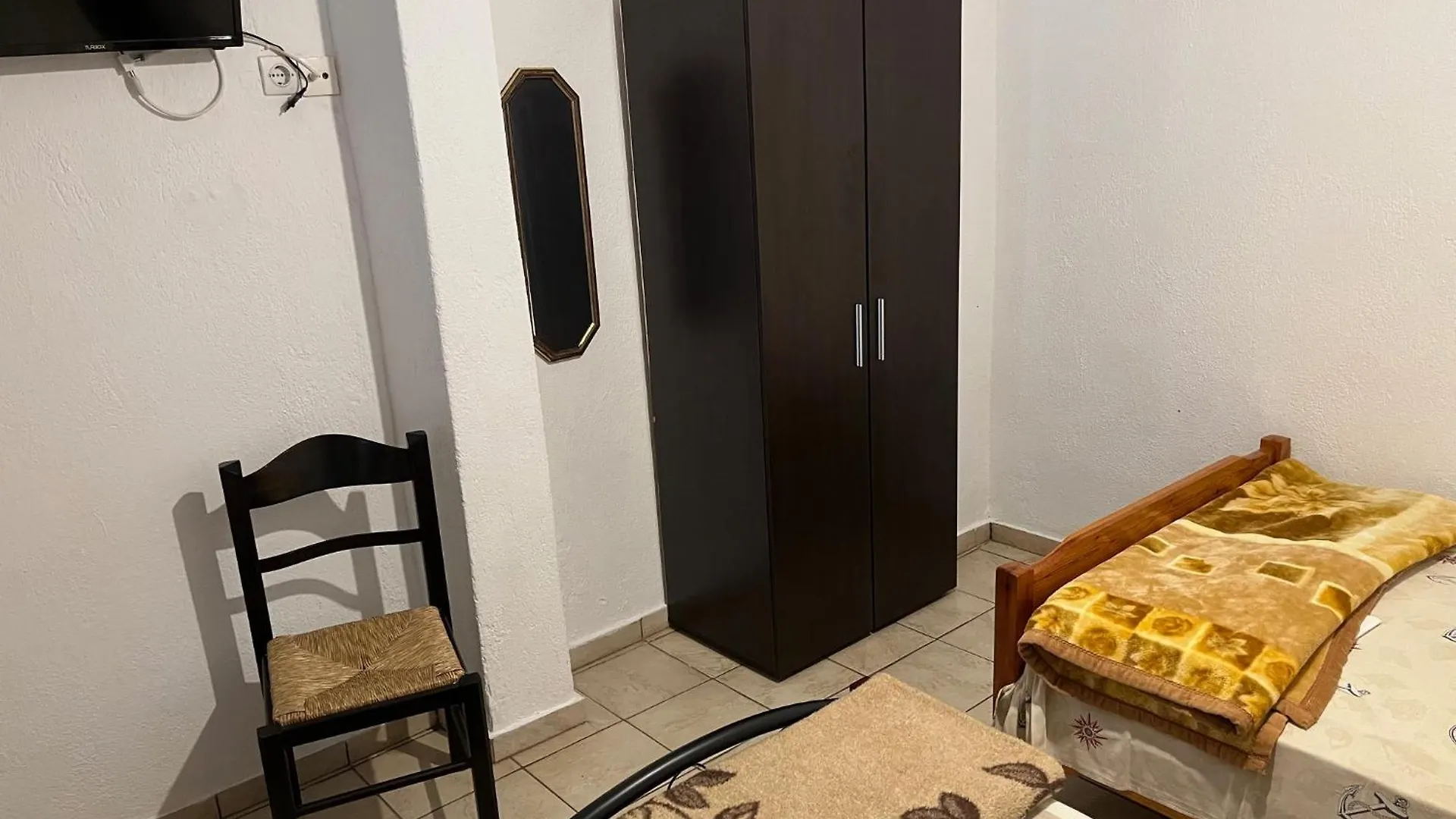Eva Maria Apartment Metamorfosi